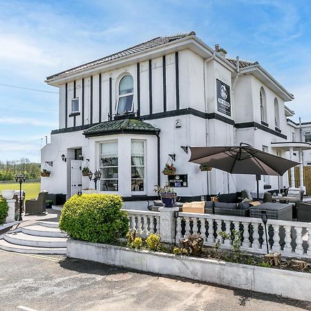 The Station Guest House Galmpton Bagian luar foto