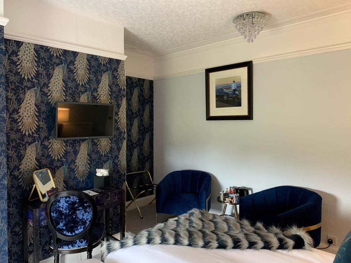 The Station Guest House Galmpton Bagian luar foto