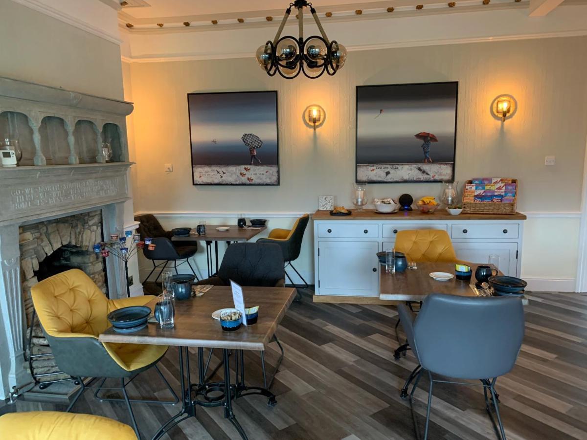 The Station Guest House Galmpton Bagian luar foto